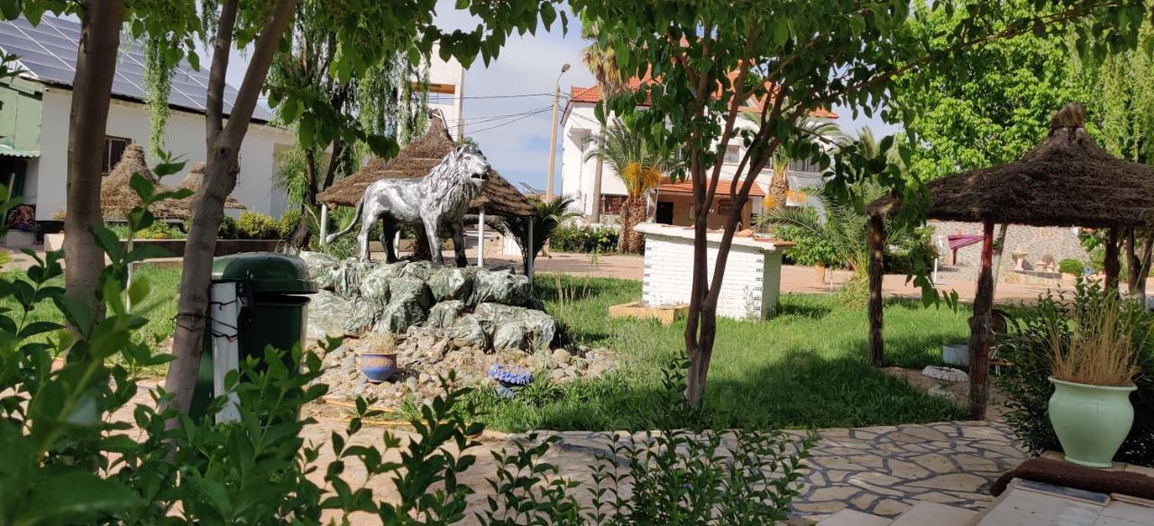 Le Vallon Vert - Club Equestre Azrou Dış mekan fotoğraf