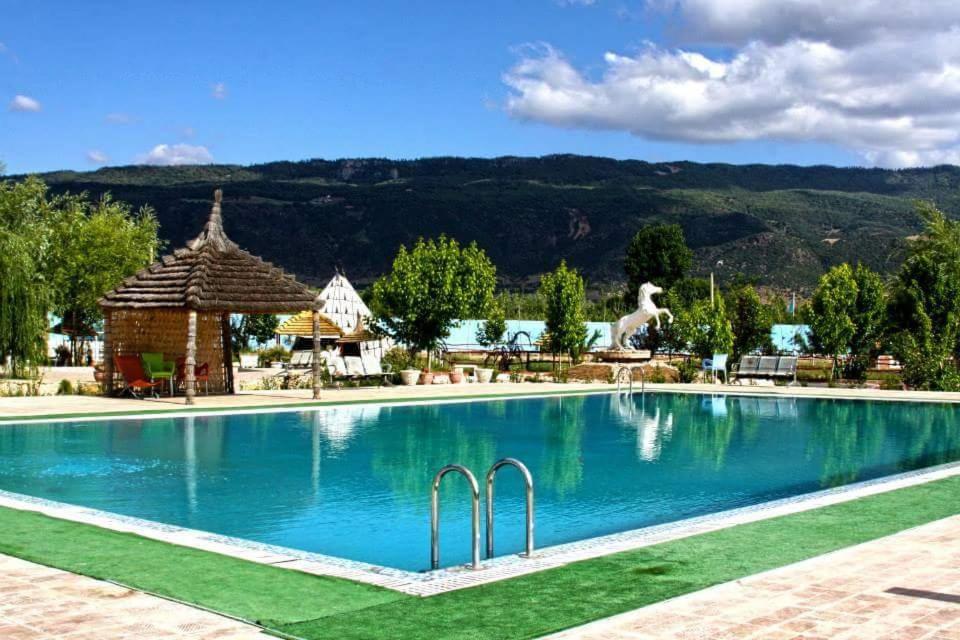 Le Vallon Vert - Club Equestre Azrou Dış mekan fotoğraf